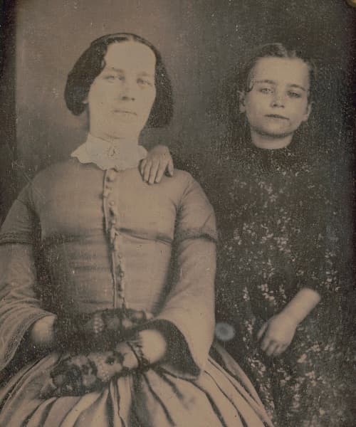Original daguerreotype of a woman and girl, photographed by Francis Grice around 1855, cropped to remove its frame